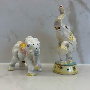 Vintage Circus Elephant Slat and Pepper Shakers Rare Collectible